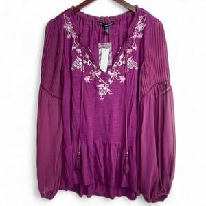 WHBM Pleated Floral Peasant Top Small Purple Silver NWT White House Black Market